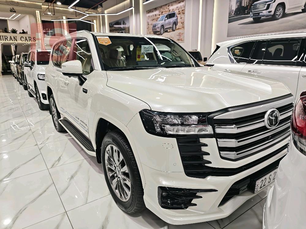 تويوتا لاندكروزر